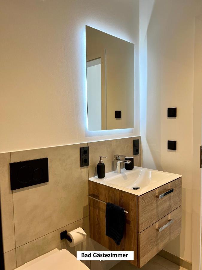 "Auslese 54" -Direkt Am Moselufer- Gaestezimmer & Ferienwohnung Traben-Trarbach Eksteriør billede