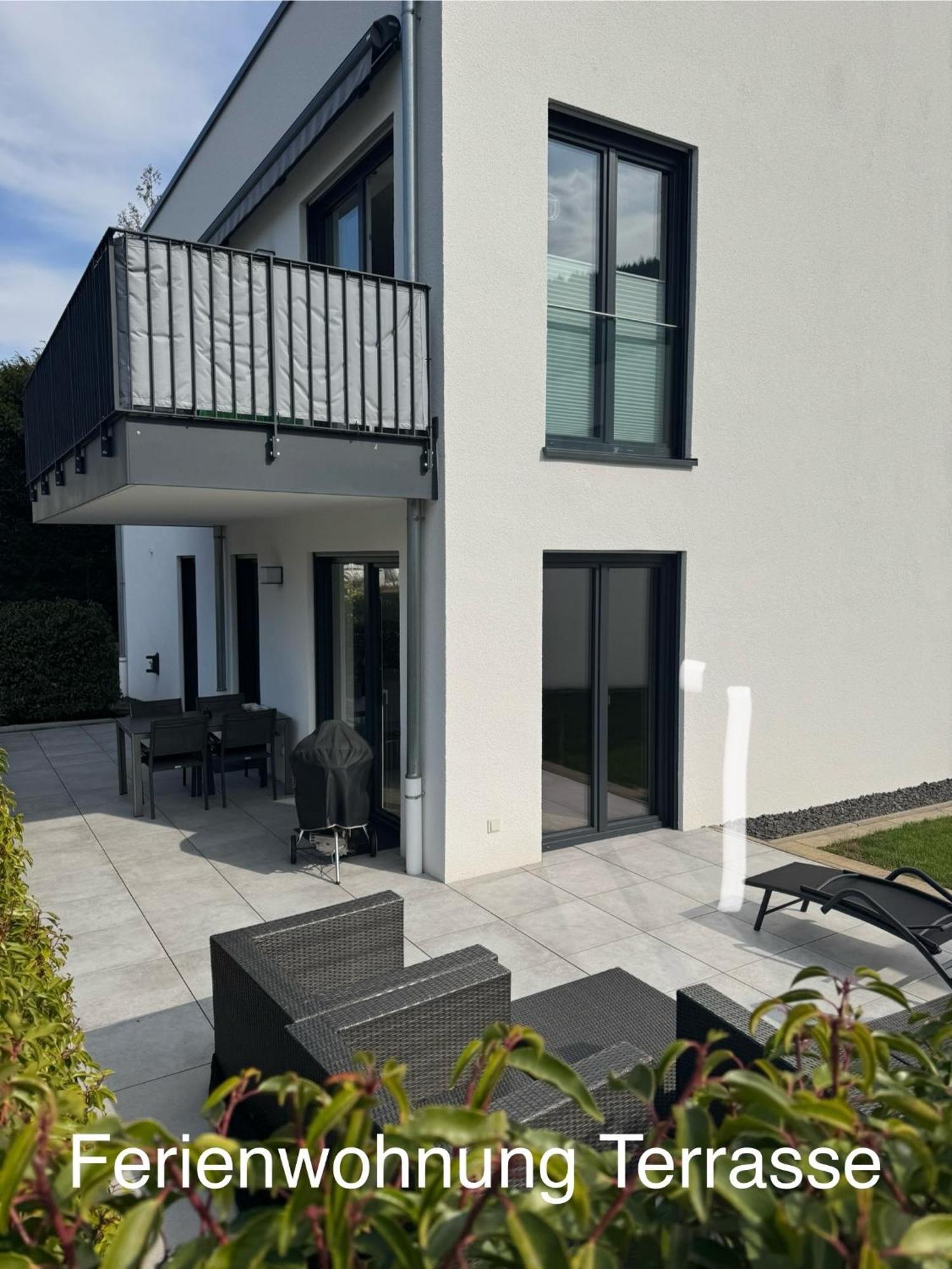 "Auslese 54" -Direkt Am Moselufer- Gaestezimmer & Ferienwohnung Traben-Trarbach Eksteriør billede